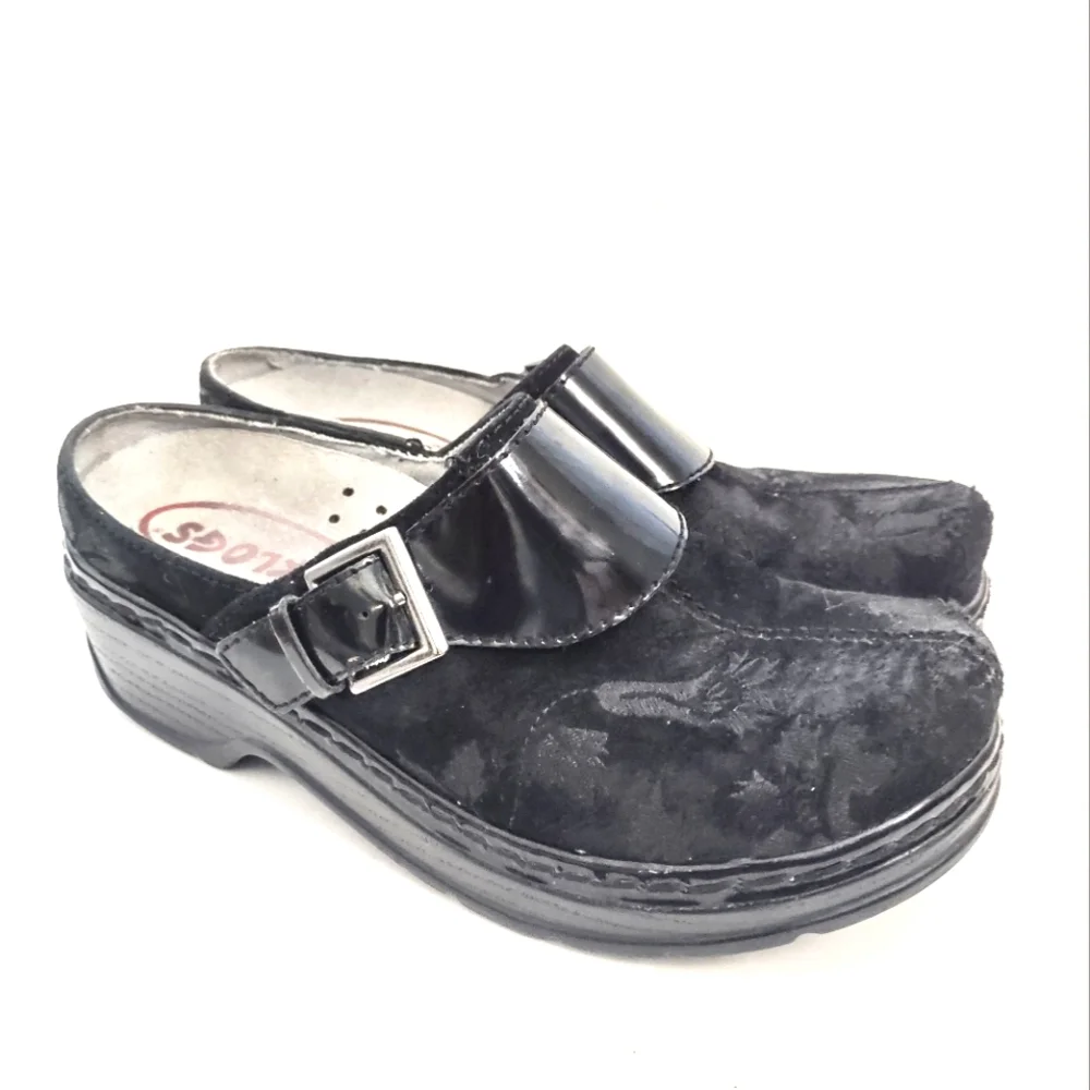 Klogs Footwear Austin Leather Slip Resistant Clog Black Flower Power Sz 7.5 NWT